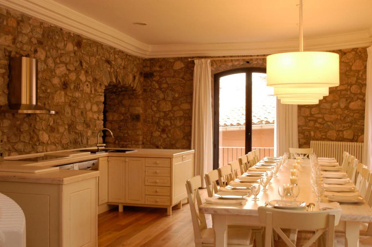 El Castell De (adults Only) Dom wakacyjny La Pobla de Lillet